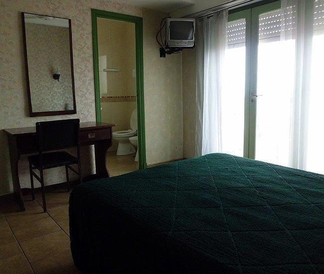 Hotel Clarens Мар дел Плата Стая снимка