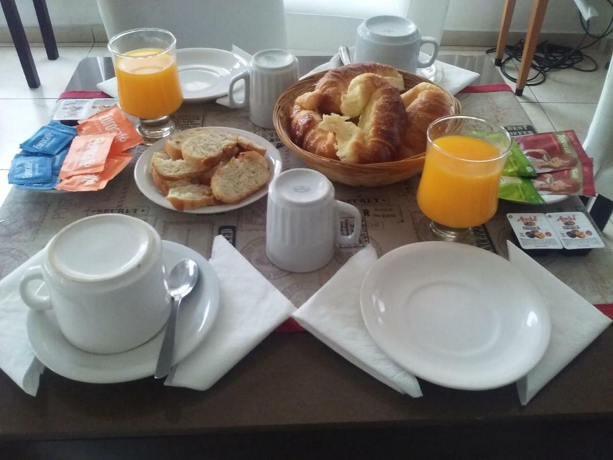 Hotel Clarens Мар дел Плата Екстериор снимка